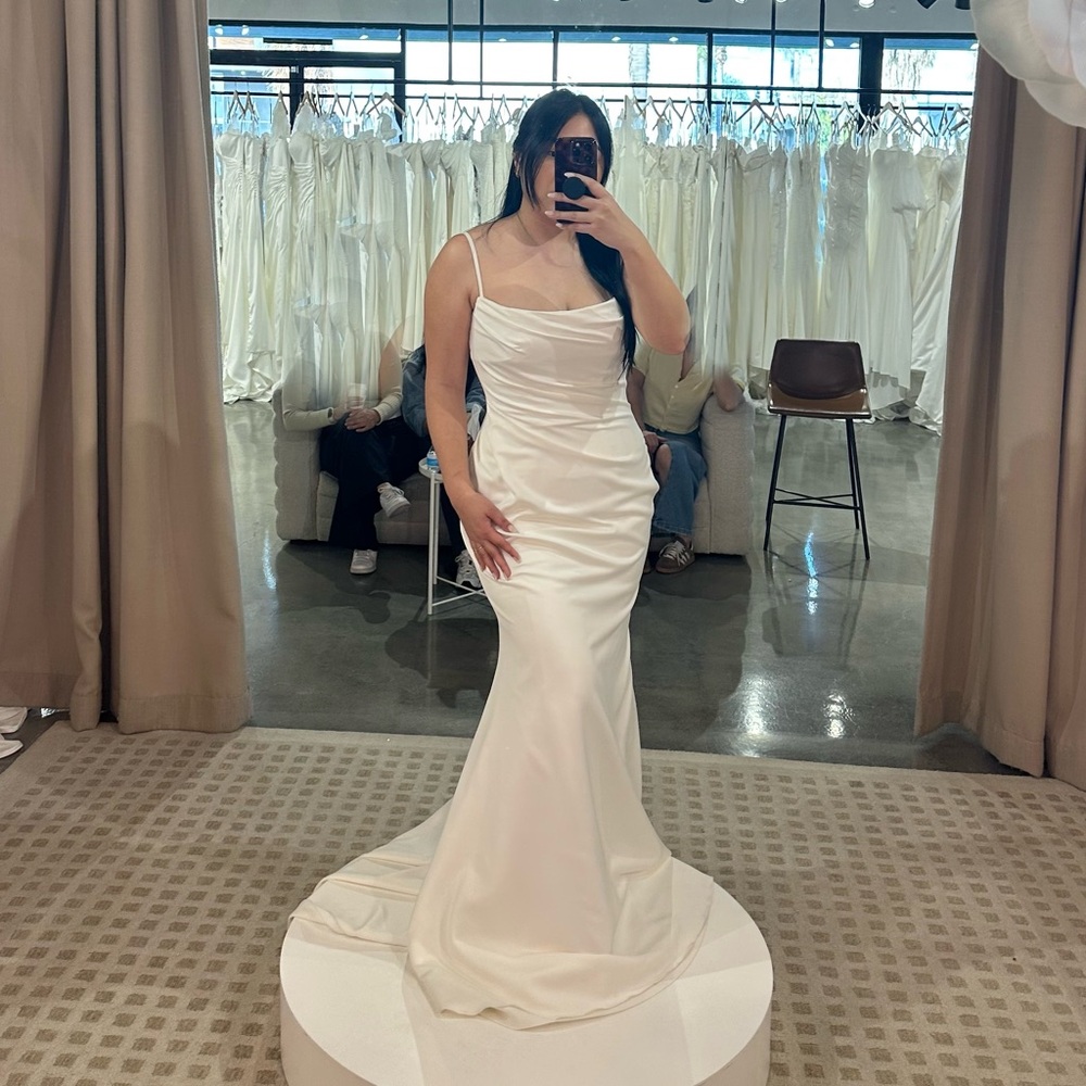 Milla Nova Amarella Ivory Wedding Dress